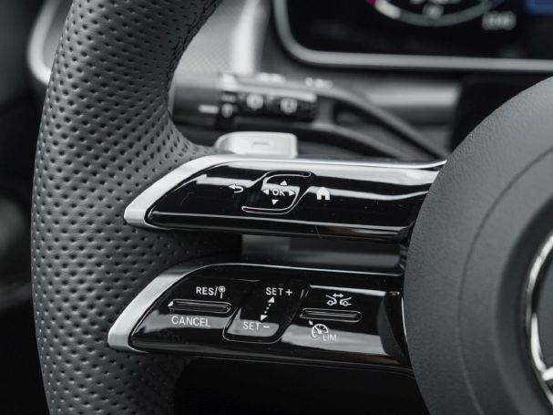 Mercedes-Benz GLC 300 d 4MATIC AMG Night Distronic AHK Panorama