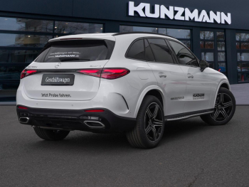Mercedes-Benz GLC 300 d 4MATIC AMG Night Distronic AHK Panorama