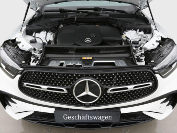 Mercedes-Benz GLC 300 d 4MATIC AMG Panorama 360° Distronic AHK