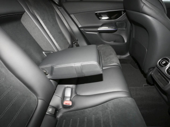 Mercedes-Benz GLC 300 d 4MATIC AMG Panorama 360° Distronic AHK