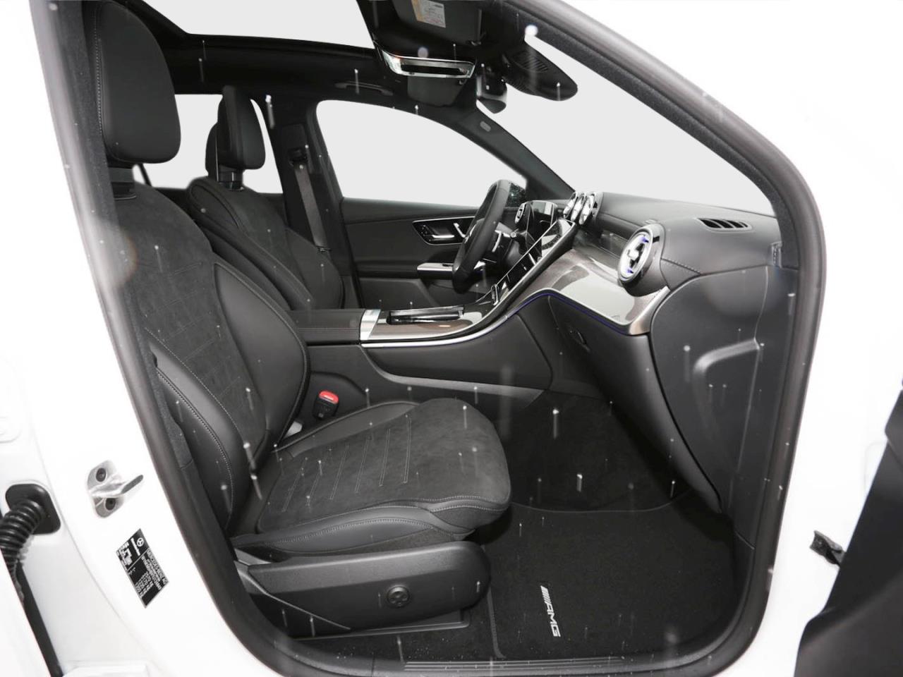 Mercedes-Benz GLC 300 d 4MATIC AMG Panorama 360° Distronic AHK