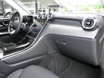 Mercedes-Benz GLC 300 de 4M AMG Panorama Memory 360° HUD AHK