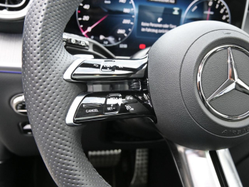 Mercedes-Benz GLC 300 de 4M AMG Panorama Memory 360° HUD AHK