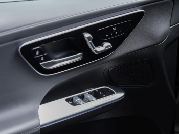 Mercedes-Benz GLC 300 de 4M AMG Night Distronic 360° Totwinkel