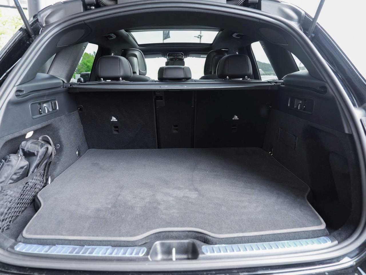 Mercedes-Benz GLC 300 de 4M AMG Night Distronic 360° Totwinkel