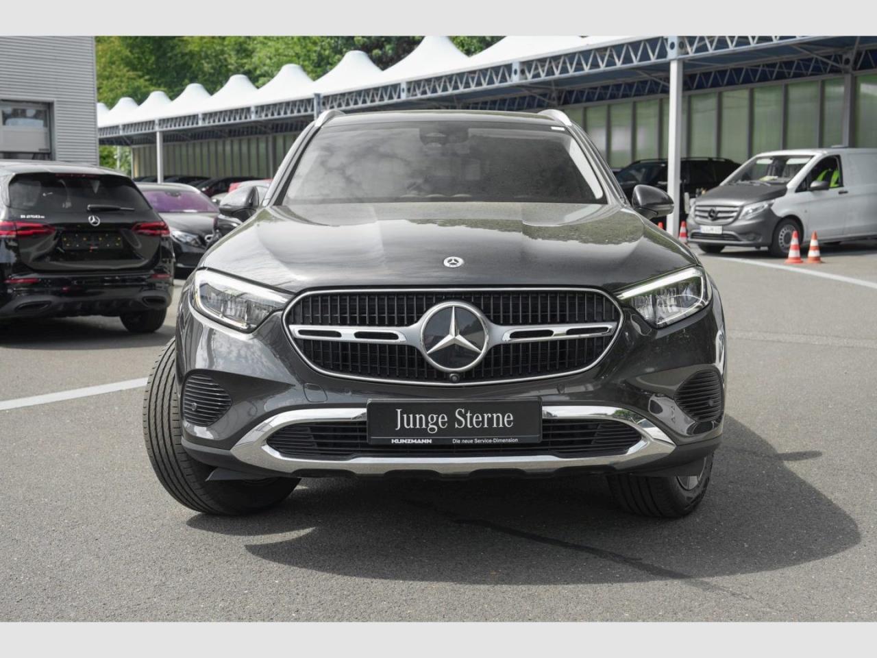 Mercedes-Benz GLC 300 e 4M Avantgarde Distronic 360° AHK