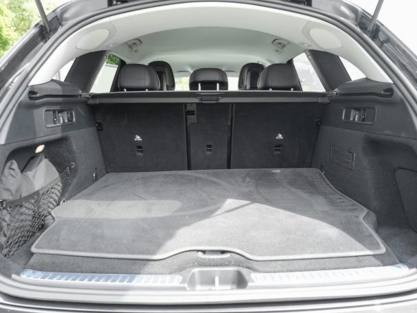 Mercedes-Benz GLC 300 e 4M Avantgarde Distronic 360° AHK