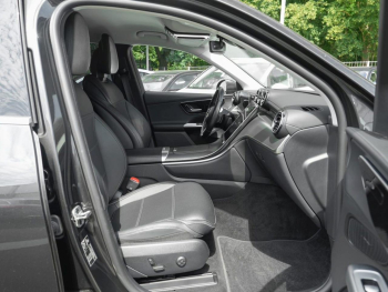 Mercedes-Benz GLC 300 e 4M Avantgarde Distronic 360° AHK