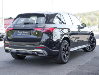 Mercedes-Benz GLC 300 e 4M AMG Distronic Panorama 360° HeadUp