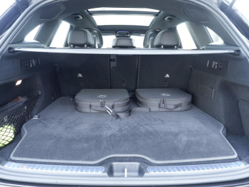 Mercedes-Benz GLC 300 e 4M AMG Distronic Panorama 360° HeadUp