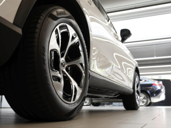 Mercedes-Benz GLC 300 e 4M Avantgarde Distronic Kamera AHK