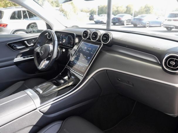 Mercedes-Benz GLC 300 e 4M Avantgarde Distronic Panorama AHK
