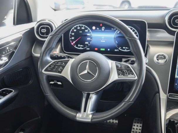 Mercedes-Benz GLC 300 e 4M Avantgarde Distronic Panorama AHK