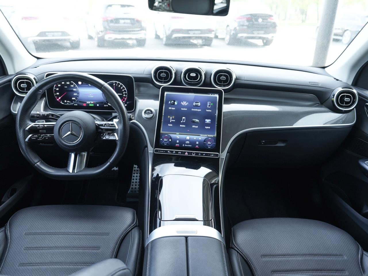 Mercedes-Benz GLC 300 e 4M AMG Night Kamera Easy-Pack AHK