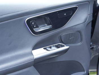 Mercedes-Benz GLC 300 e 4M AMG Night Kamera Easy-Pack AHK