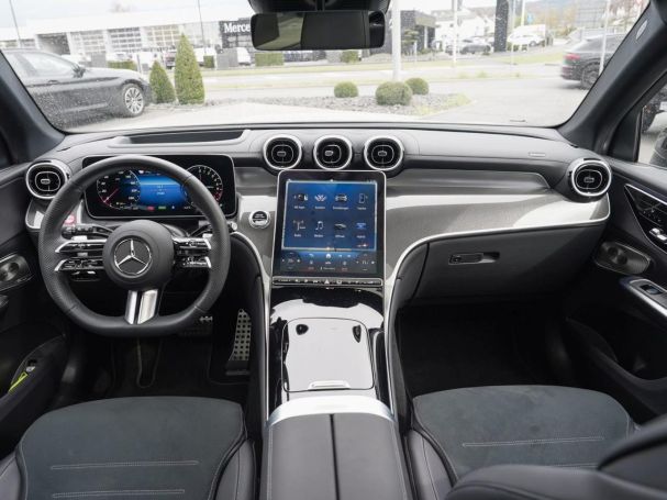 Mercedes-Benz GLC 400 e 4M AMG Night Panorama Distronic AHK