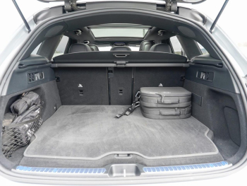 Mercedes-Benz GLC 400 e 4M AMG Night Panorama Distronic AHK