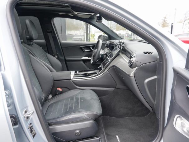 Mercedes-Benz GLC 400 e 4M AMG Night Panorama Distronic AHK