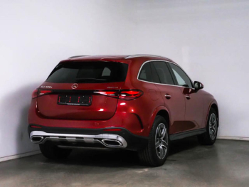 Mercedes-Benz GLC 400 e 4M AMG Panorama Distronic AHK HUD 360°