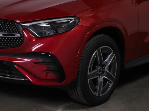 Mercedes-Benz GLC 400 e 4M AMG Panorama Distronic AHK HUD 360°