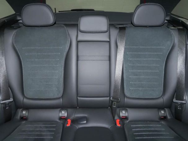 Mercedes-Benz GLC 400 e 4M AMG Panorama Distronic AHK HUD 360°