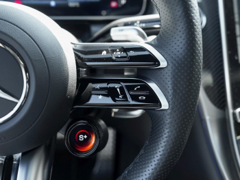 Mercedes-Benz GLC 43 AMG 4M Night Panorama Standhzg Distronic