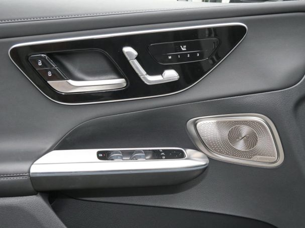 Mercedes-Benz GLC 63 AMG S E PERFORMANCE Night Panorama HeadUp