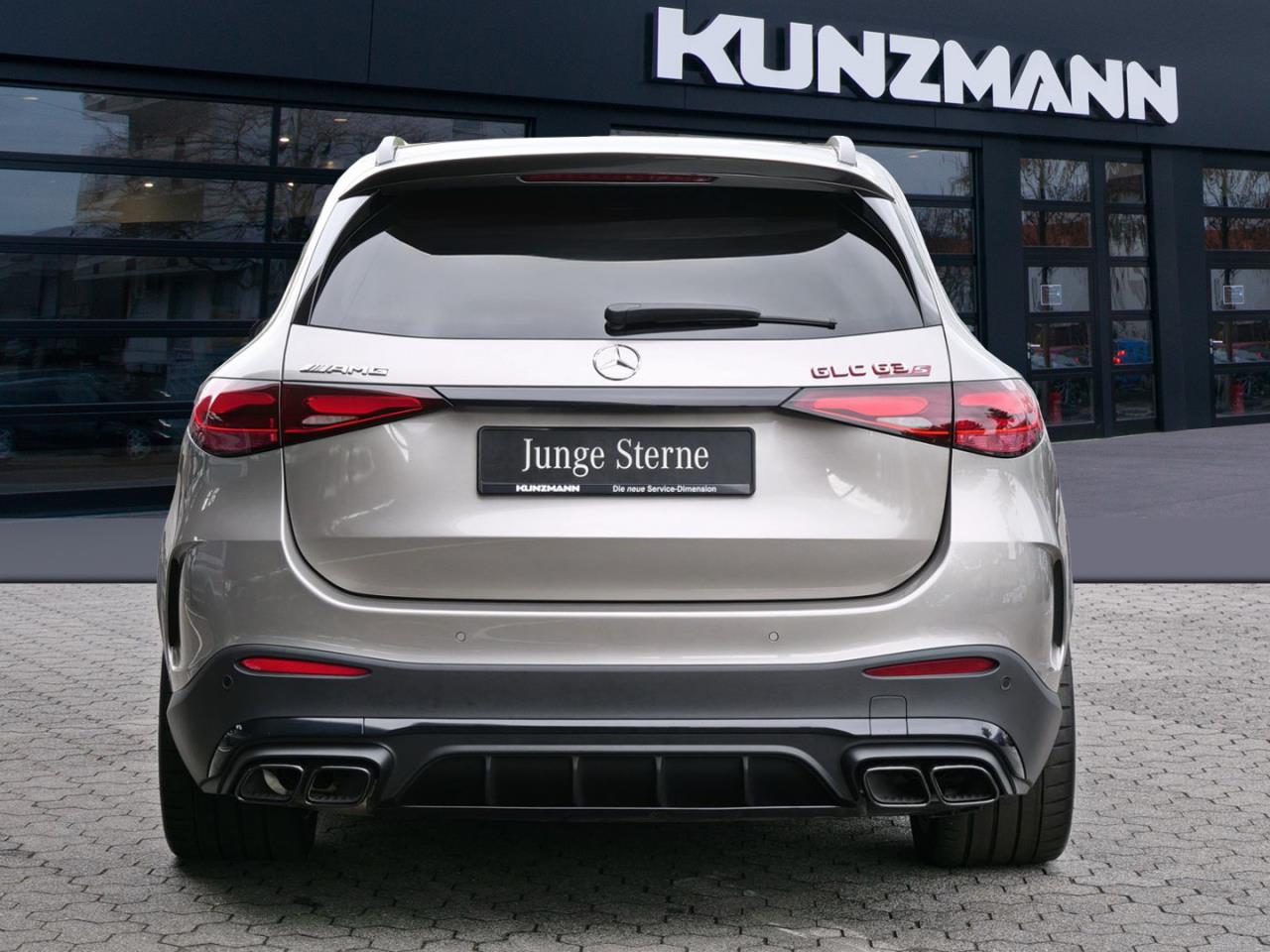 Mercedes-Benz GLC 63 AMG S E PERFORMANCE Night Panorama HeadUp