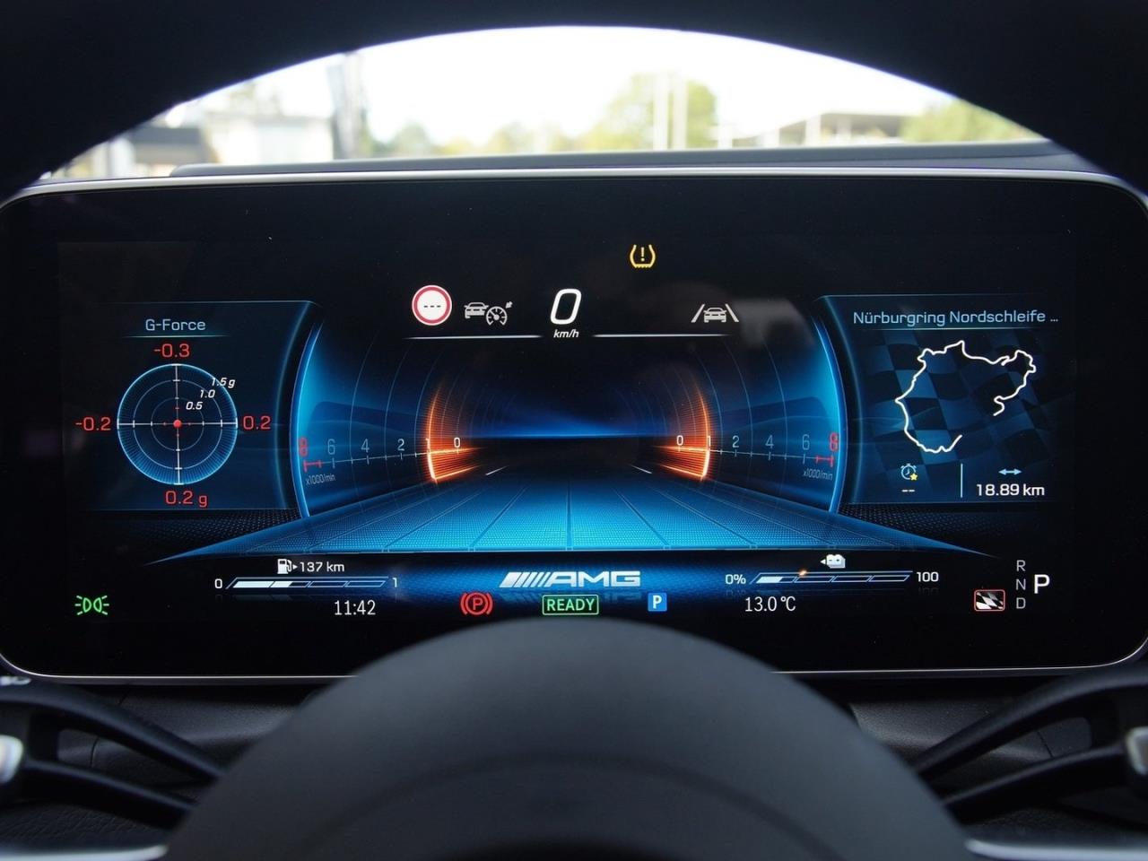 Mercedes-Benz GLC 63 AMG S E PERFORMANCE Night Panorama 360°