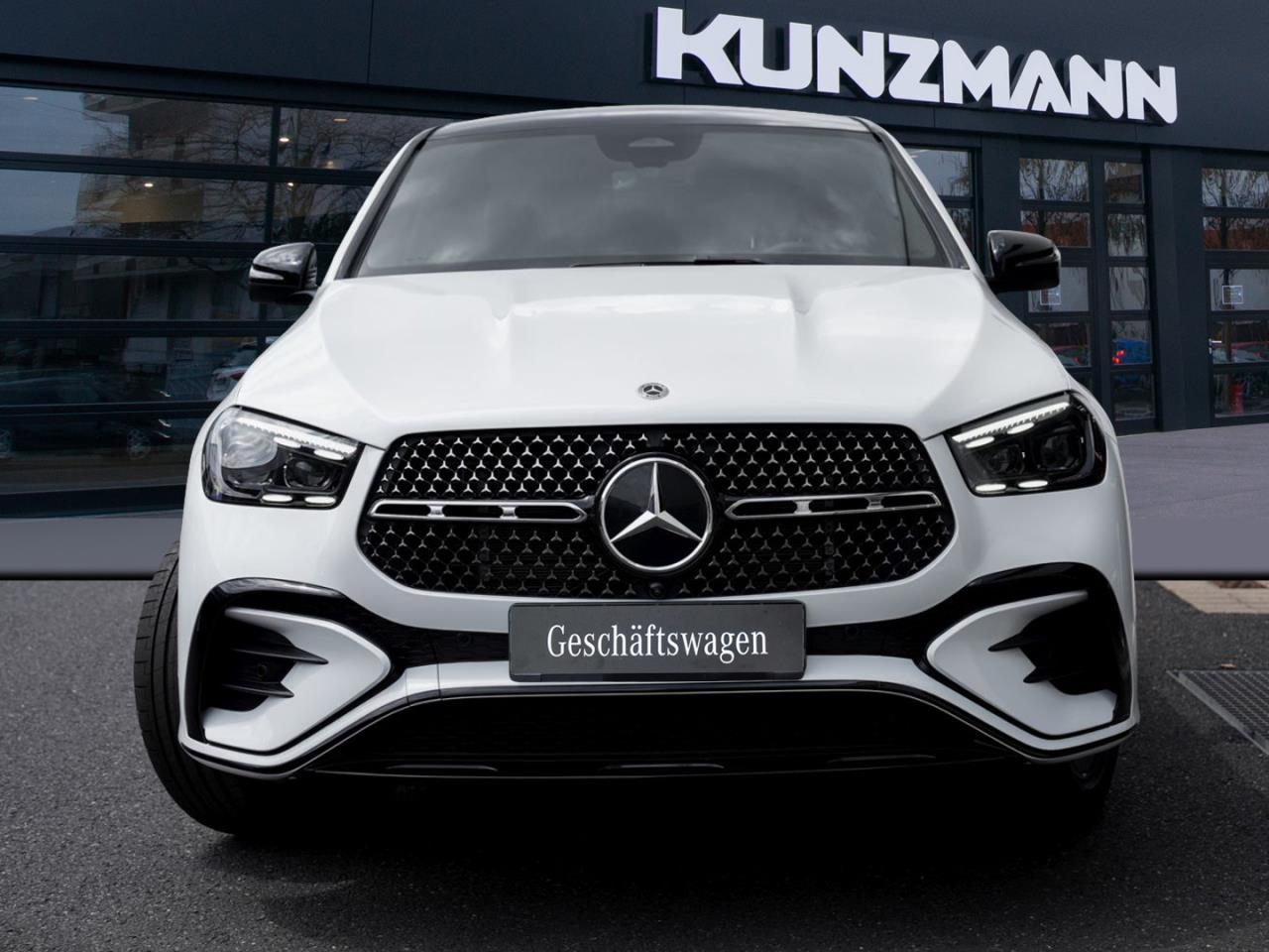Mercedes-Benz GLE 300 d 4MATIC Coupé AMG Night Panorama 360?
