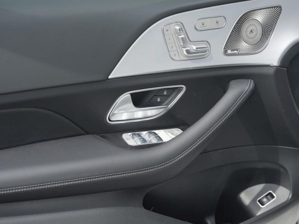 Mercedes-Benz GLE 300 d 4MATIC Coupé AMG Night Airmatic 360?