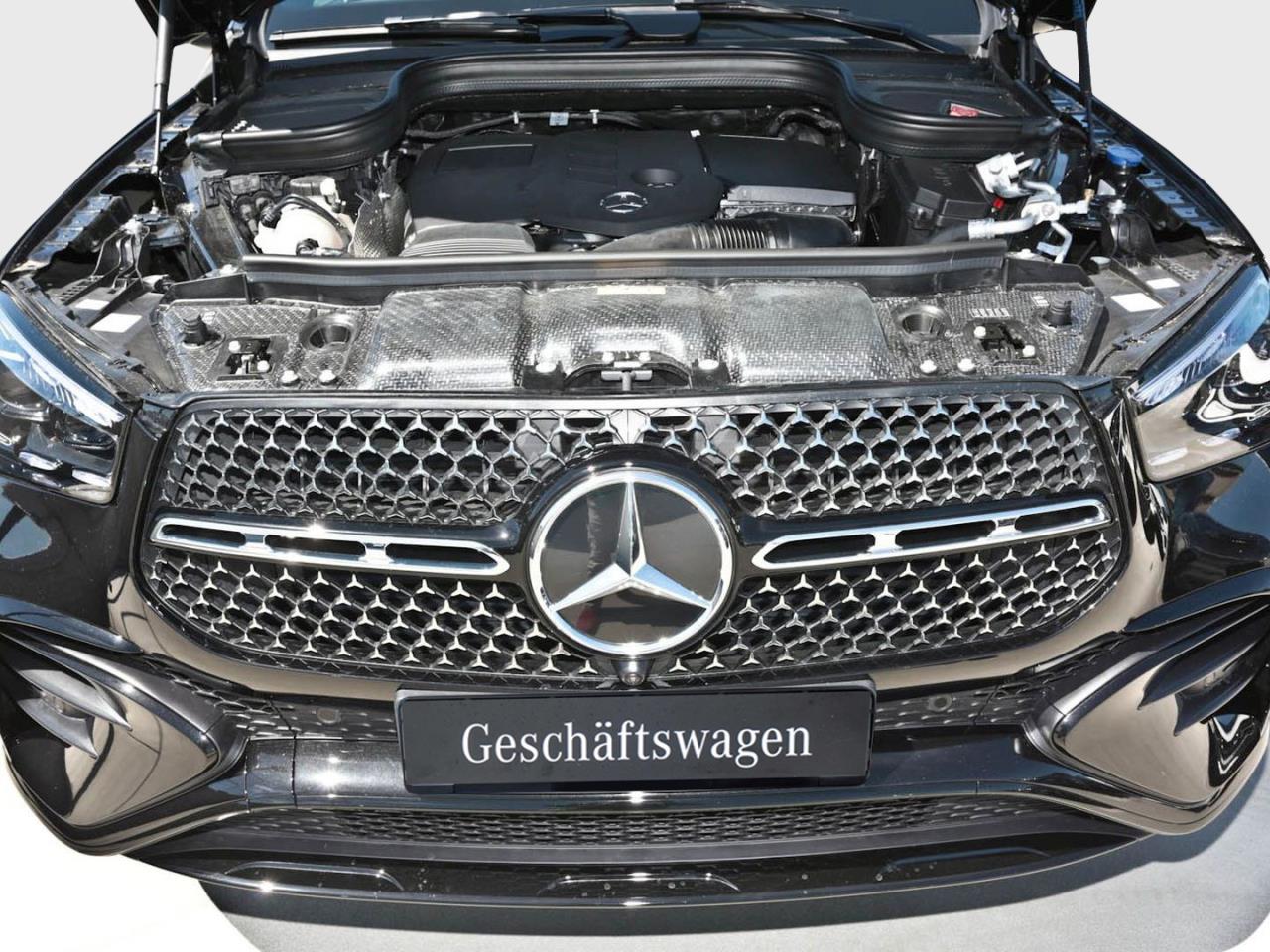 Mercedes-Benz GLE 300 d 4MATIC Coupé AMG Night Panorama 360?