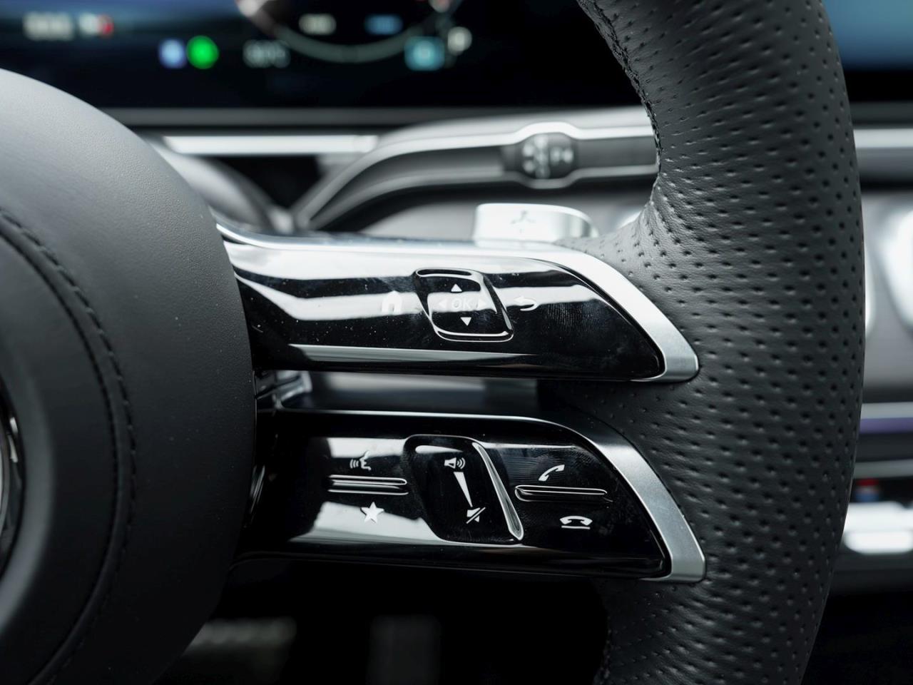 Mercedes-Benz GLE 300 d 4MATIC Coupé AMG Night Panorama AHK