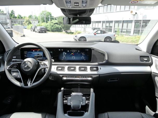 Mercedes-Benz GLE 300 d 4M Distronic Panorama ParkA 360° AHK