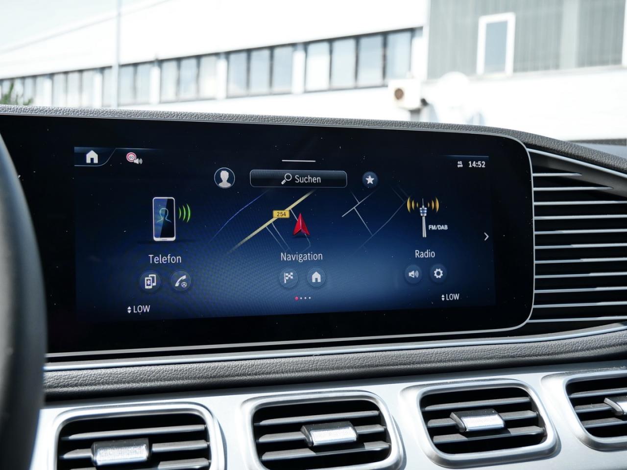 Mercedes-Benz GLE 300 d 4M Distronic Panorama ParkA 360° AHK