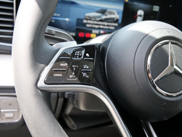 Mercedes-Benz GLE 300 d 4M Distronic Panorama ParkA 360° AHK