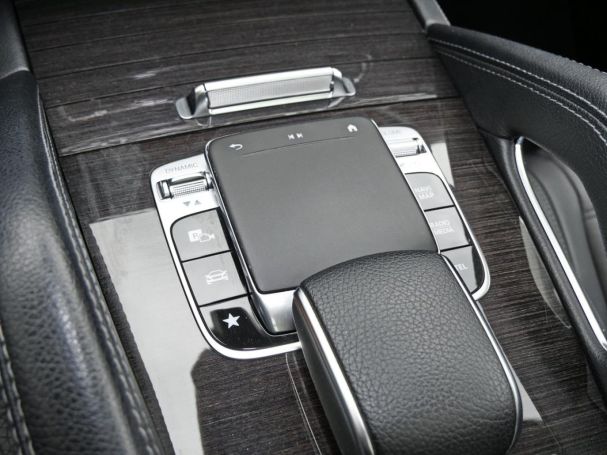 Mercedes-Benz GLE 300 d 4M Exclusive Panorama Distronic 360?