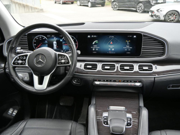 Mercedes-Benz GLE 300 d 4M Exclusive Panorama Distronic 360?