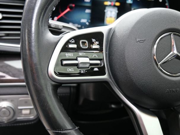 Mercedes-Benz GLE 300 d 4M Exclusive Panorama Distronic 360?