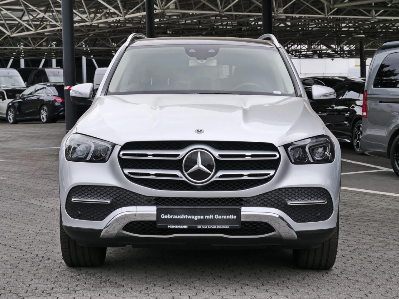 Mercedes-Benz GLE 300 d 4M Exclusive Panorama Distronic 360?