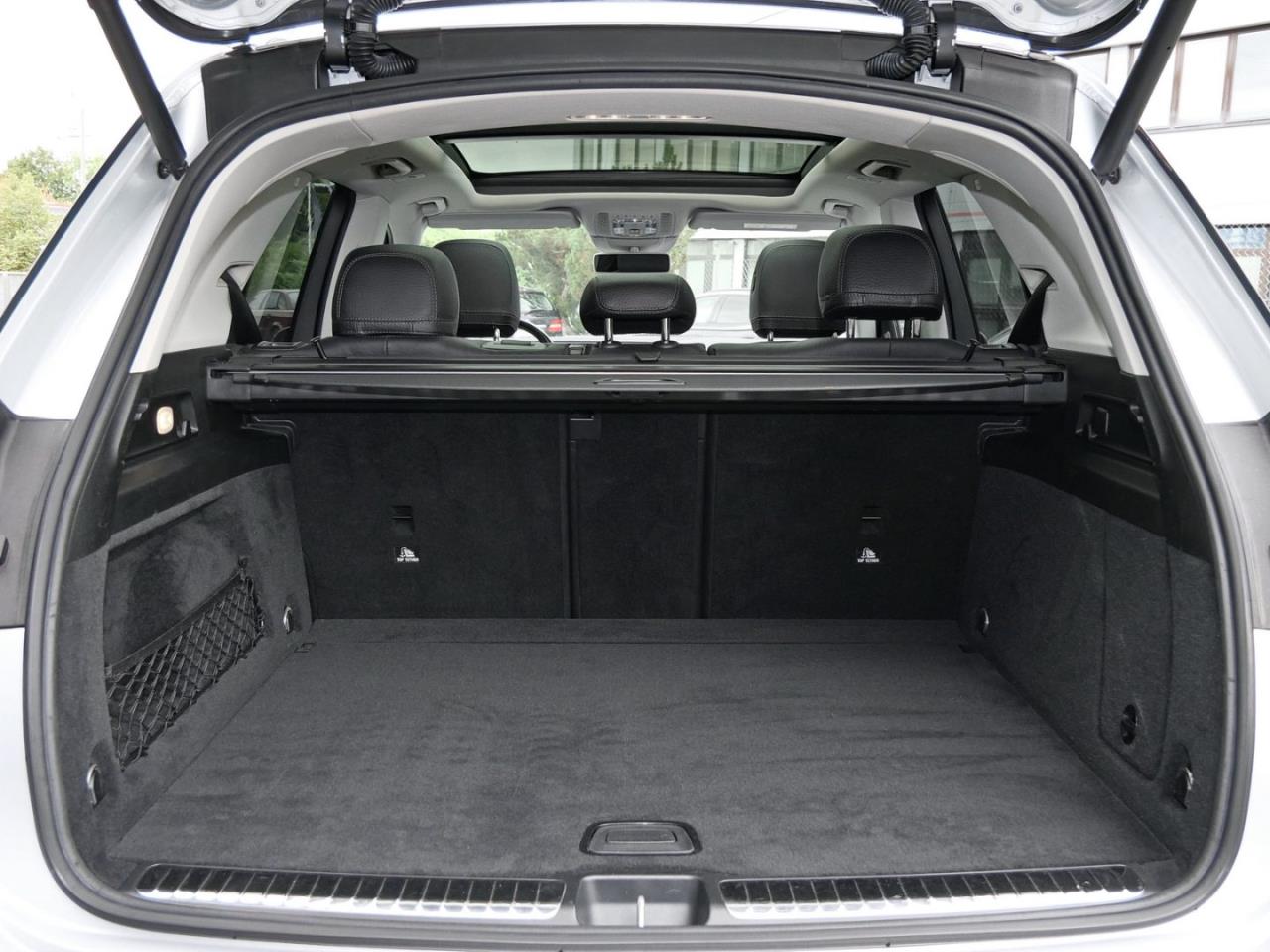 Mercedes-Benz GLE 300 d 4M Exclusive Panorama Distronic 360?