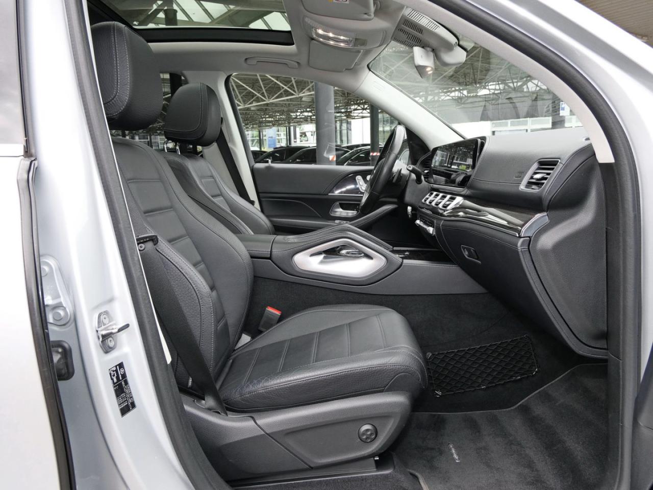 Mercedes-Benz GLE 300 d 4M Exclusive Panorama Distronic 360?
