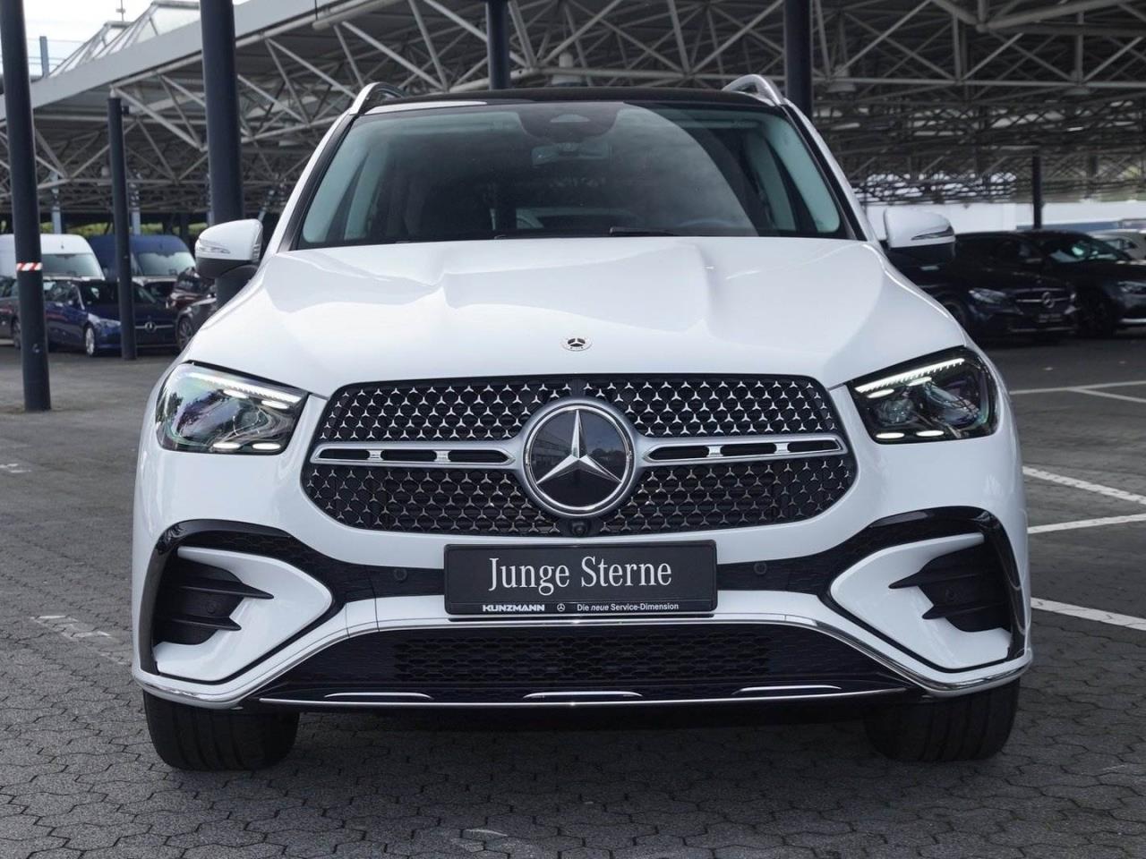 Mercedes-Benz GLE 300 d 4M AMG Panorama 360° AHK Burmester