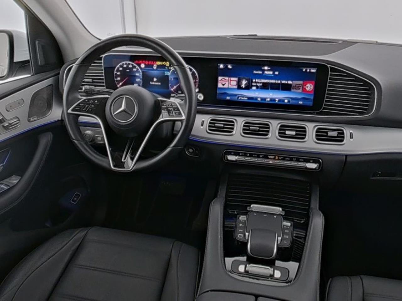 Mercedes-Benz GLE 300 d 4M AMG Panorama 360° AHK Burmester