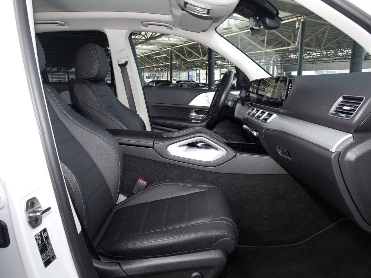 Mercedes-Benz GLE 300 d 4M AMG Panorama 360° AHK Burmester
