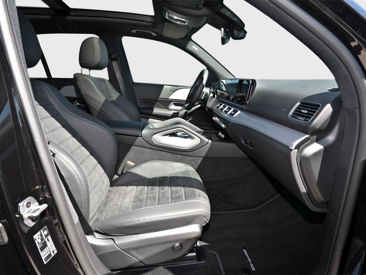 Mercedes-Benz GLE 300 d 4MATIC AMG Night Panorama Airmatic AHK