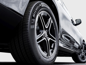 Mercedes-Benz GLE 300 d 4MATIC AMG Night Panorama 360? AHK