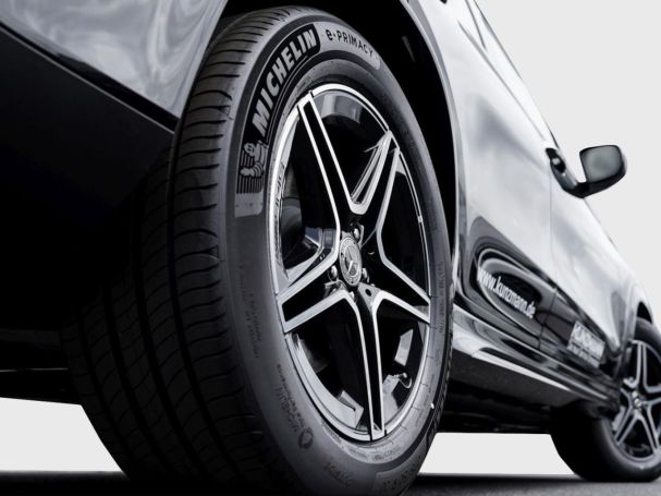 Mercedes-Benz GLE 300 d 4MATIC AMG Night Panorama 360° AHK