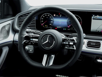 Mercedes-Benz GLE 300 d 4MATIC AMG Night Panorama 360° AHK