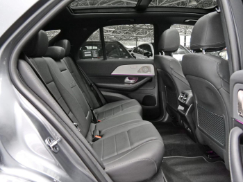 Mercedes-Benz GLE 350 de 4M AMG Night Panorama Distronic AHK